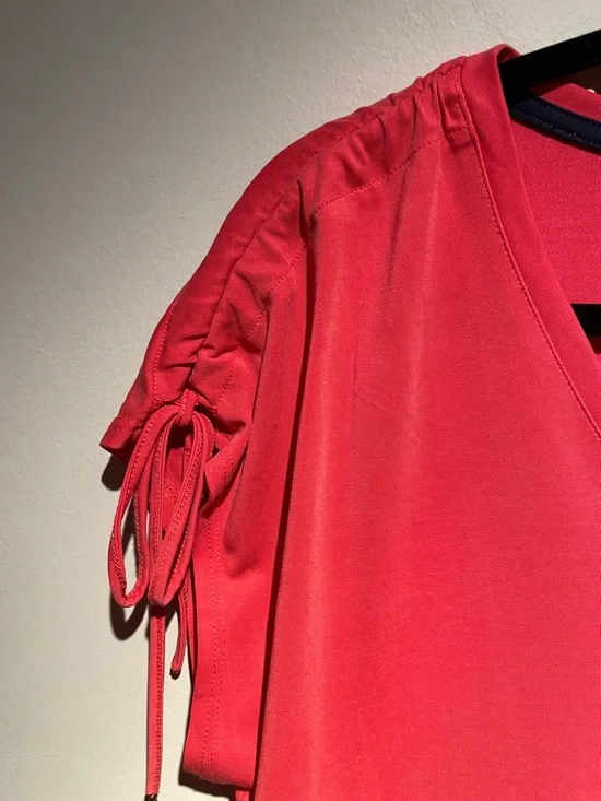 JEANNE PIERRE Women’s Coral Pink V‑Neck Short Sleeve Top with Ruched Tie Sleeves - Picture 5 of 8